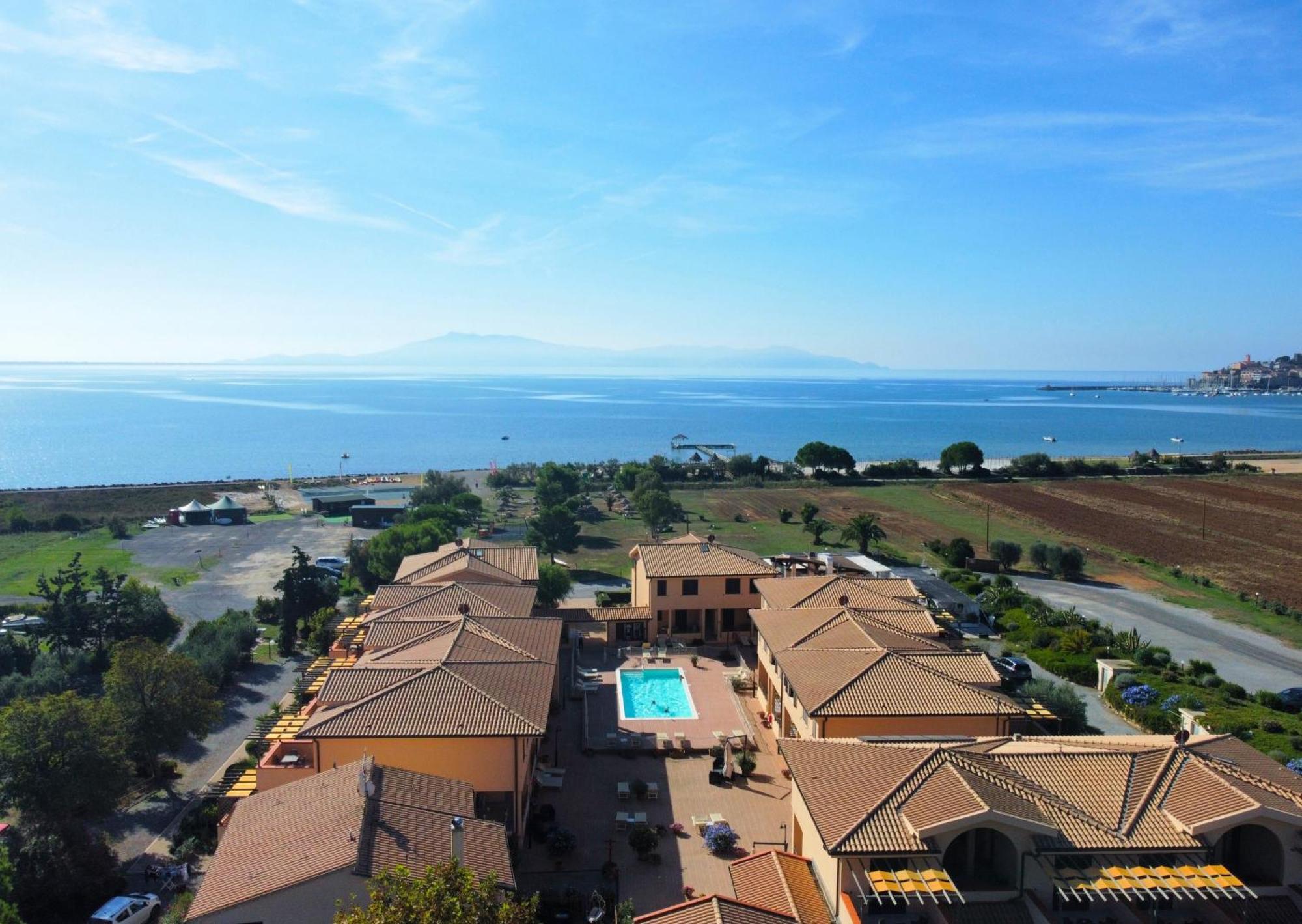 Residence Talamone Il Poderino Kültér fotó